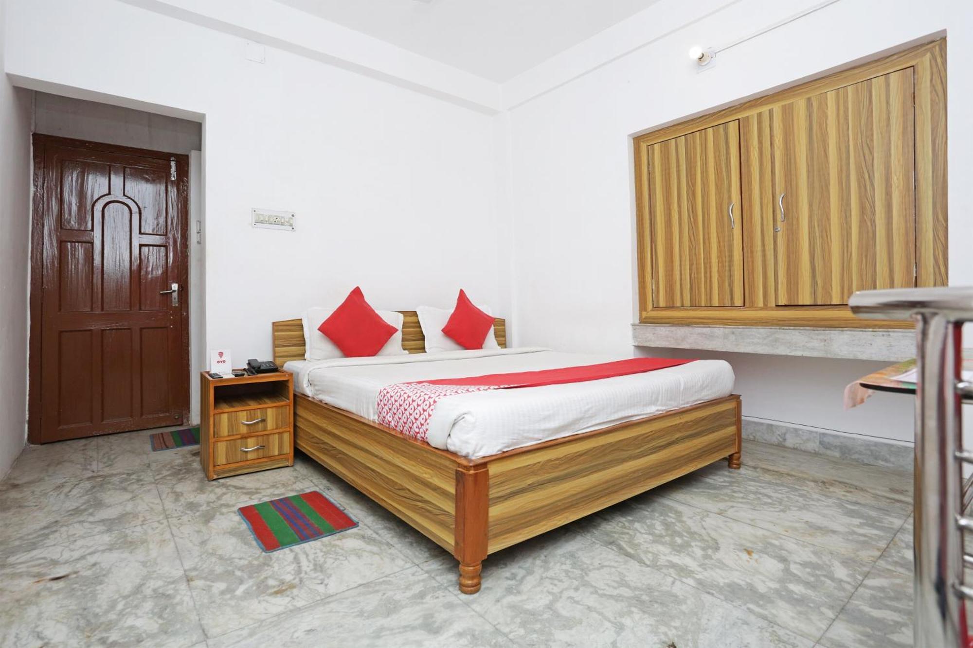 Hotel O New Silver Inn Колката Екстериор снимка