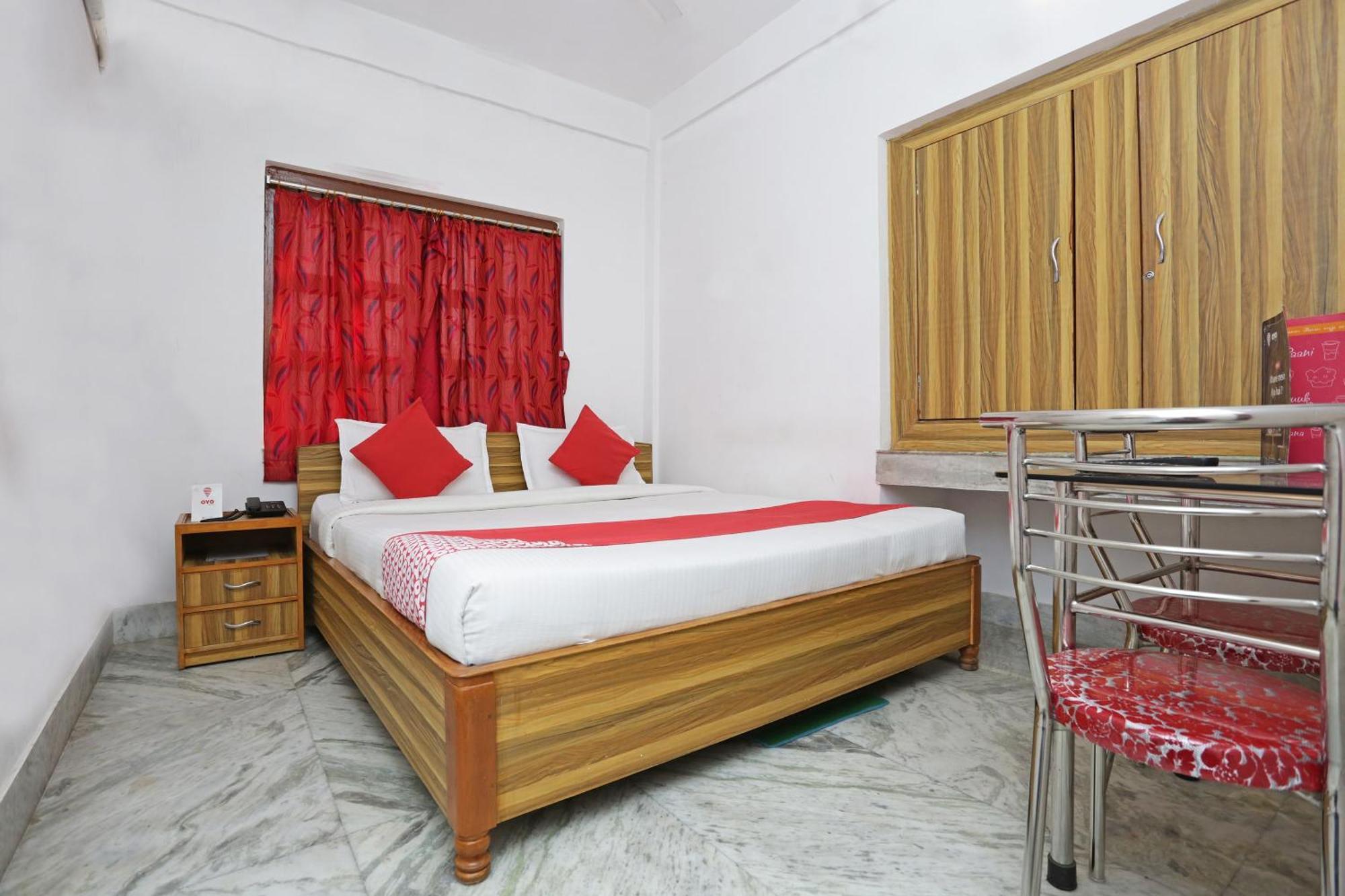 Hotel O New Silver Inn Колката Екстериор снимка